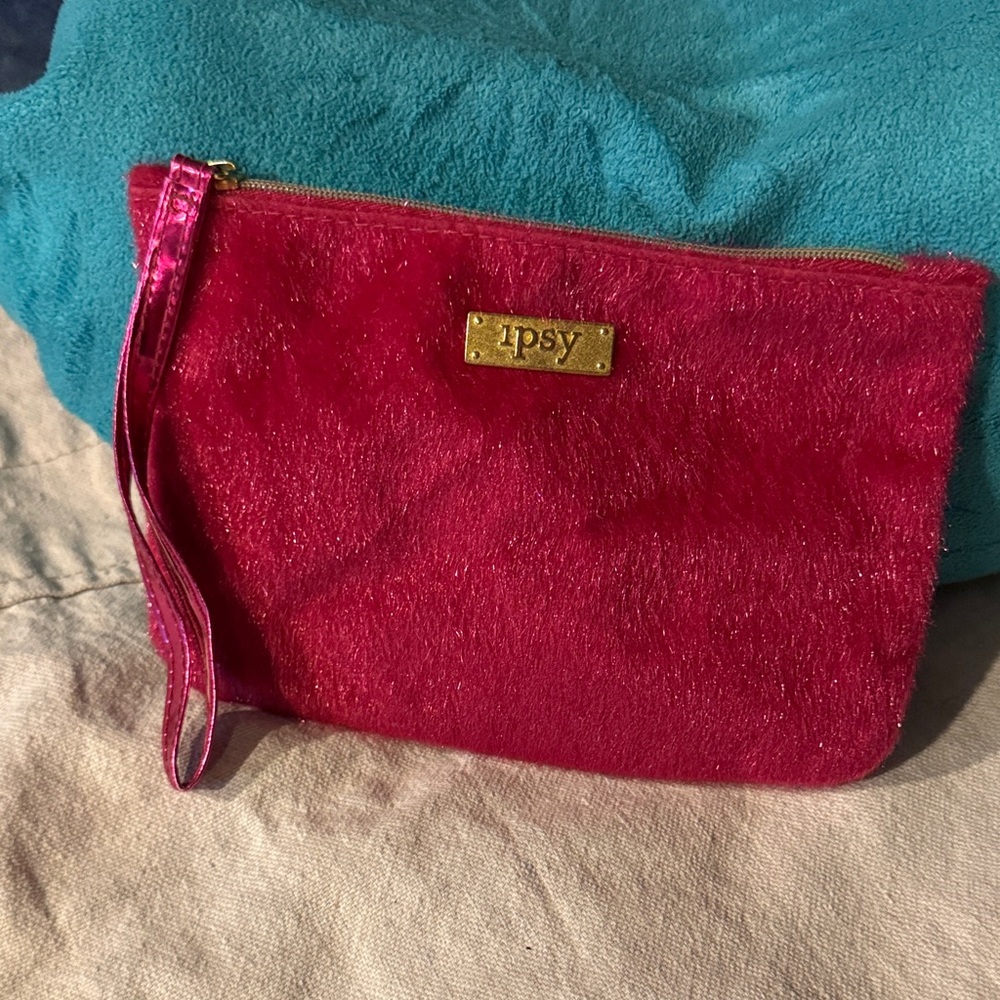 Ipsy Fuchsia Glam Cosmetic Bag